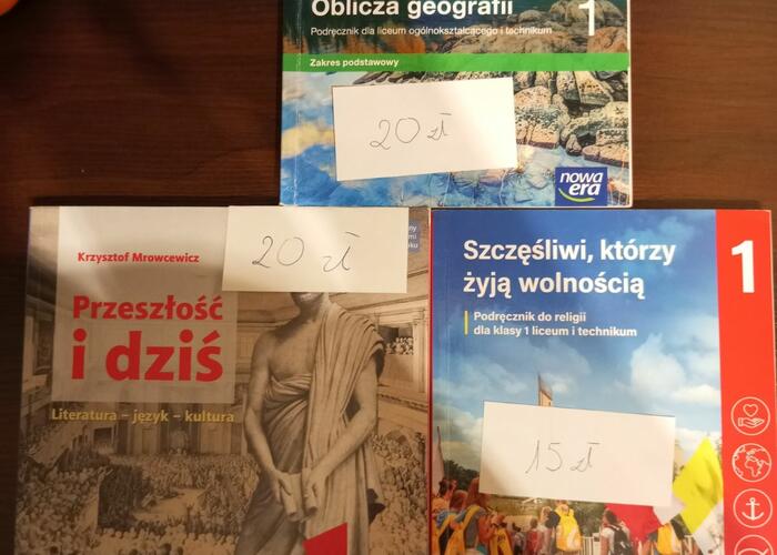 Grajewo ogłoszenia: Sprzedam książki do pierwszej klasy szkoły sredniej