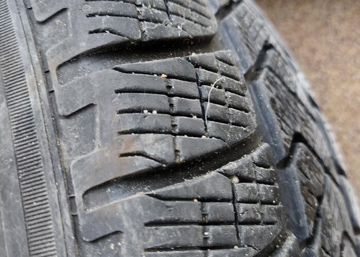 Grajewo ogłoszenia: Sprzedam cztery koła zimowe pirelli scorpion 215/70/16  na felgach...