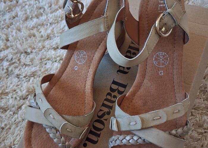 Grajewo ogłoszenia: Sprzedam buty nowe każde 50zł
